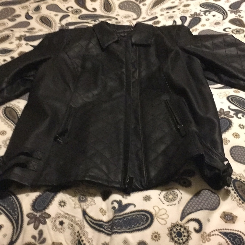 Dennis by Dennis Basso black jacket